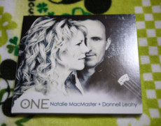 Natalie MacMaster&Donnell Leahy”One”